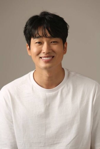 정지철, 4월 득남…영화 '커미션' 캐스팅 겹경사