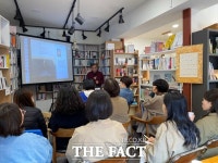 시흥시 도서관 개편 1년 만에 지역문화 거점으로 자리매김