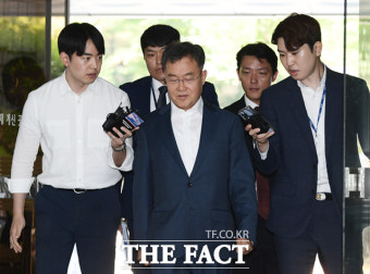 '尹 명예훼손 허위 인터뷰 의혹' 김만배, '묵묵부답' [포토]