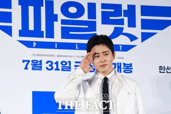 '파일럿' 조정석...'1인 2역' 두 얼굴의 온도차 [TF사진관]