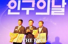 정읍서 농장 운영하며 8명 자녀 키운 ‘슈퍼대디’ 안정용 씨 국민포장 수상