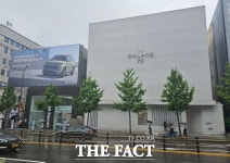 김영훈號 한화갤러리아, 매출 내리막 압구정 명품관 되살릴까
