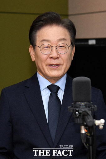 이재명-김두관, '연임·사법리스크' 공방…종부세 입장차도 뚜렷