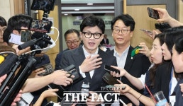 또 평행선? 韓 '생중계 회담' 압박하자 '특검' 역공 나선 李