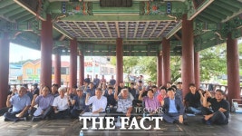 윤준병 의원 “경로당 주5일 무상급식, 동진강 낙양보 재정비 등 약속”