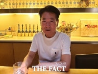 [인터뷰] 데뷔 45주년 천상두 디자이너…여자 지성에 꽂혀 탄생한 이노센스