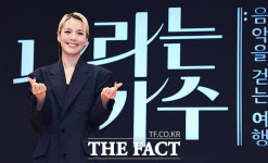 K-POP 가수들의 힐링 여행·버스킹 나라는 가수 인 스페인 [TF사진관]