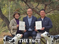천안시, 저탄소 축산물 인증농가 2개 탄생