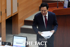 서울시의회 제327회 정례회...발언하는 오세훈 서울시장 [TF사진관]