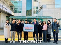 농협회사법인 씨더스, 대덕구노인종합복지관에 반려식물 세트 170개 전달