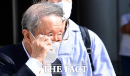 200억대 횡령·배임 홍원식 전 남양유업 회장 구속기소