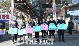 전석광 대덕구의장, 전통시장 장보기로 지역경제 활성화 총력