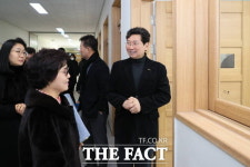 이상일 용인시장, 도현초·중 등 신설교 개교상황 점검