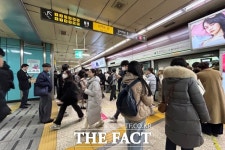 [현장FACT] 서울 지하철 이용객 1위 2호선 잠실역, 그럴 만한 이유가 (영상)