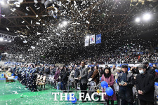 새내기들의 꿈을 응원해!…한양대학교 신입생 입학식 [TF사진관]