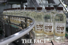 선양소주 ‘선양 오크’, 초도물량 50만 병 완판…출시 3일 만
