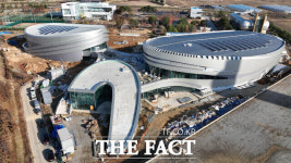 98% 공정률 ‘충남스포츠센터’ 돌연 공사 중단