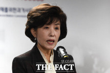 기자회견문 발표하는 박선영 진실화해위원장 [포토]