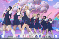 달콤함 뒤 반전의 매운맛…유니스 스위시 [TF사진관]