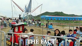 제17회 공주 석장리 구석기축제 개막 3일째…인산인해 [TF사진관]