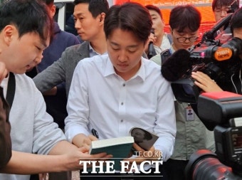 [6·3 대선] '모두까기' 이준석, 존재감 부각…'공약'은 묻혔다?