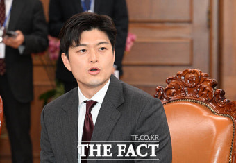 취임 후 처음으로 우원식 의장 예방한 김용태 비대위원장 [TF사진관]