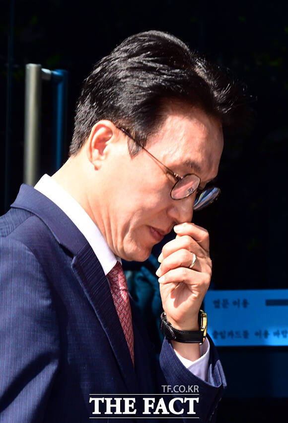김민석 국무 총리, 김대중 대통령 정치 스타일 이어받아 나라 발전 강조