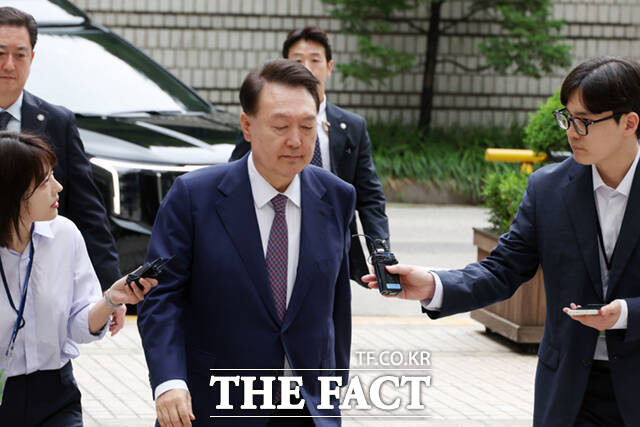 내란특검, 윤석열 전 대통령 출석 관련 소식 지속