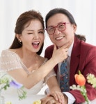 [강일홍의 이슈토크] '트로트X' 우승자 나미애, 작곡가 김인효와 백년가약