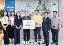 시흥나빛, 독립유공자 16인 초상화 후손에 전달
