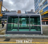 냉난방부터 무선 충전까지…시흥시, 스마트 셸터 버스정류장 설치