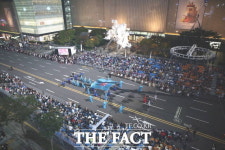 춤판 된 천안 도심…흥타령춤축제 2025 거리 퍼레이드 성황