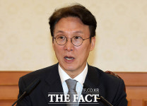 김민석 총리, 외국인 관광객 대상 혐오와 차별 엄정 대응 당부 [TF사진관]