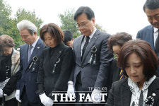 박정희 서거 46주기 추모식 참석한 국민의힘 [TF사진관]