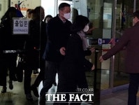 알고 샀나, 모르고 샀나…LG家 구연경·윤관 수상한 주식 거래 진실은