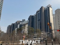 호가 40억 신반포20차 시공사 찾는다…작지만 알찬 잠원동 재건축