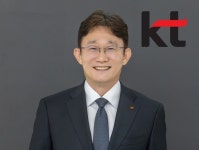 30년 KT맨 박윤영 대표 선임…속도와 실행으로 보여주겠다