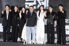 감염자와 겨룰 군체의 주인공들 [TF사진관]