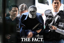 법원 출석하는 배우 김규리 자택 침입 강도 [TF사진관]