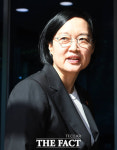 출근하는 한성숙 총리 후보자 [TF사진관]