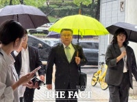 '관저 이전 부실 감사' 유병호 구속심사 출석…묵묵부답