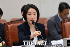 이소영 중기부 장관 취임 첫 행보는 '전통시장'…소상공인 챙기기 시동