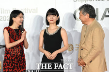 日 거장 고레에다 히로카즈와 '룩백'의 주역들 [TF사진관]