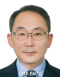 산업부 차관에 박동일 산업정책실장…금융위 부위원장에 신진창 사무처장
