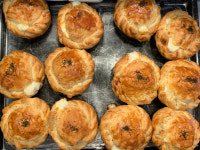 Portable pies are perfect for picnics