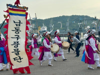 It was surprisingly educational: Foreigners enjoy chicken, beer and drones at Incheons McGang Party