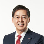 LG Chem Vice Chairman Shin Hak-cheol to co-chair WEF gathering in China