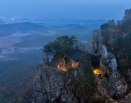 Along Dulle Trail, travelers can see a thousand faces of Korea