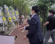 [르포]날계란 맞은 두산인프라코어의 변…불가피했다