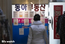 분양가 최고가 찍은 은마아파트…인근 부동산 가보니